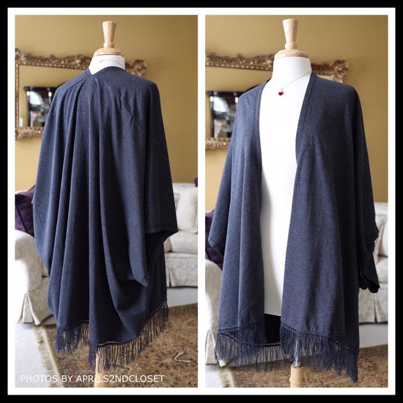 BLUE LUXE CARDIGAN CAPE PONCHO BLANKET WRAP A2C - Picture 3 of 8